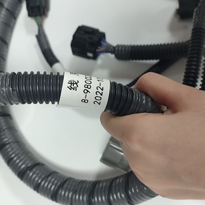4HK1 Engine Wiring Harness  8-98002-897 898002897 For JS210 JCB210 Isuzu Excavator Engine Parts